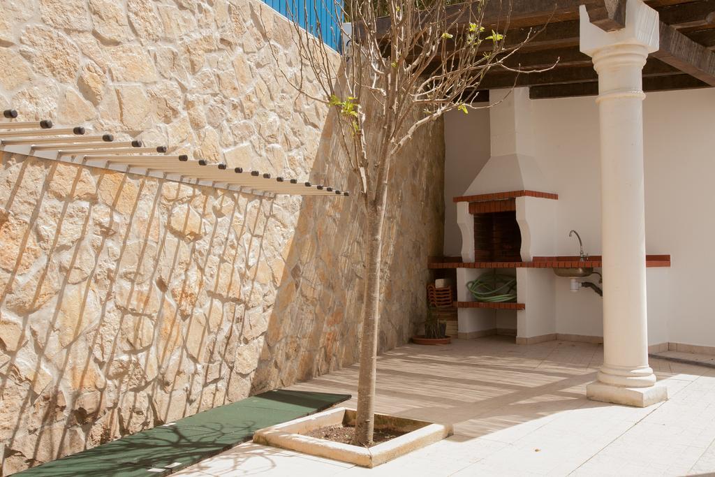 Ericeira Chill Hill Hostel & Private Rooms - Sea Food Exterior foto